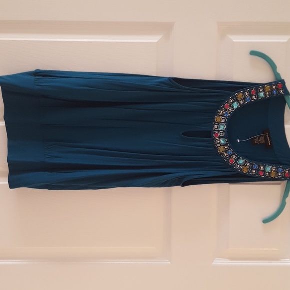 Teal jeweled neckline top - Picture 4 of 4